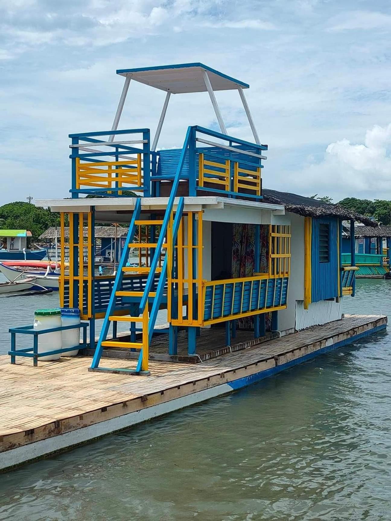 Richville Little Boracay Guest House Calatagan Exterior photo