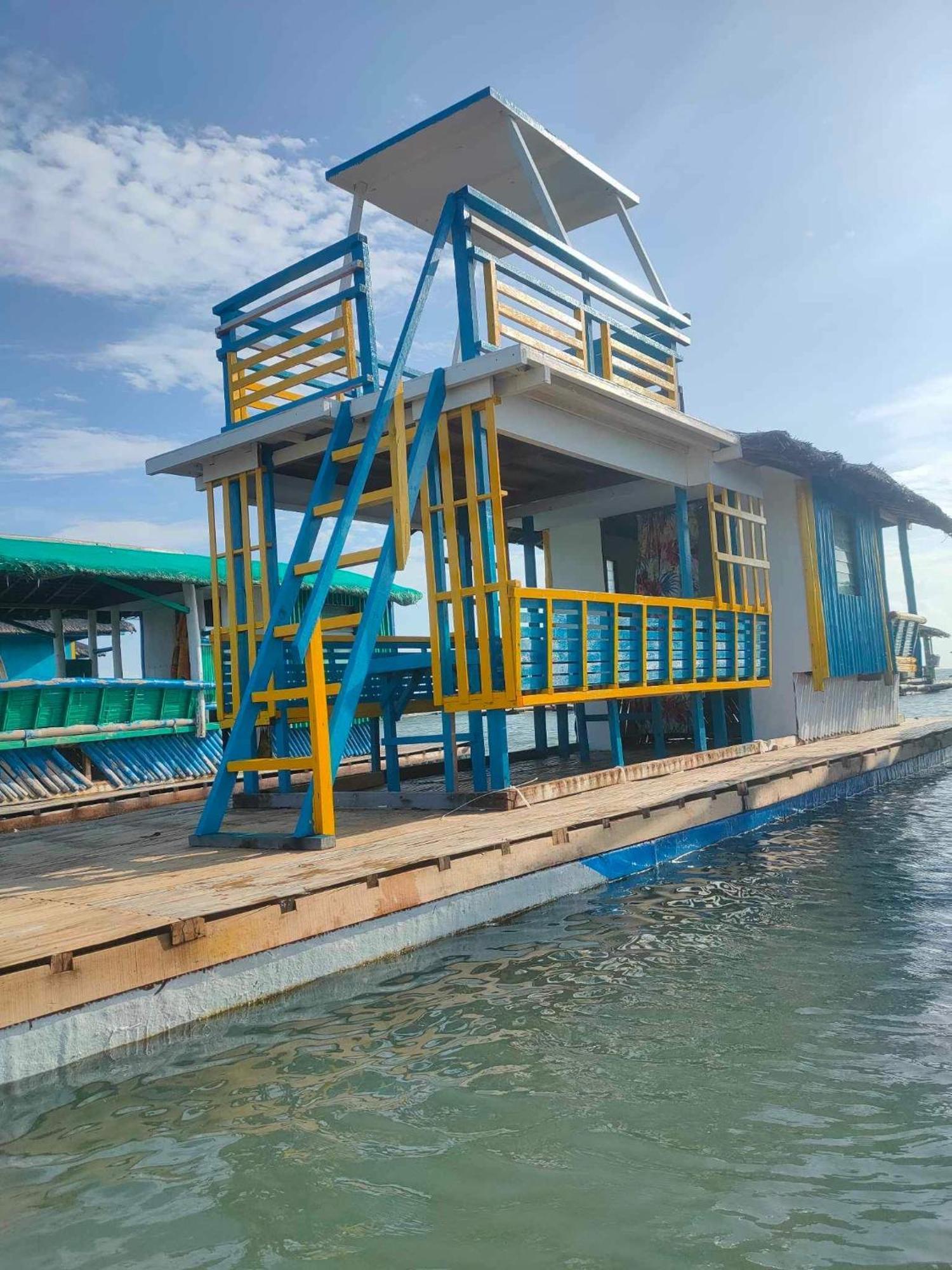 Richville Little Boracay Guest House Calatagan Exterior photo