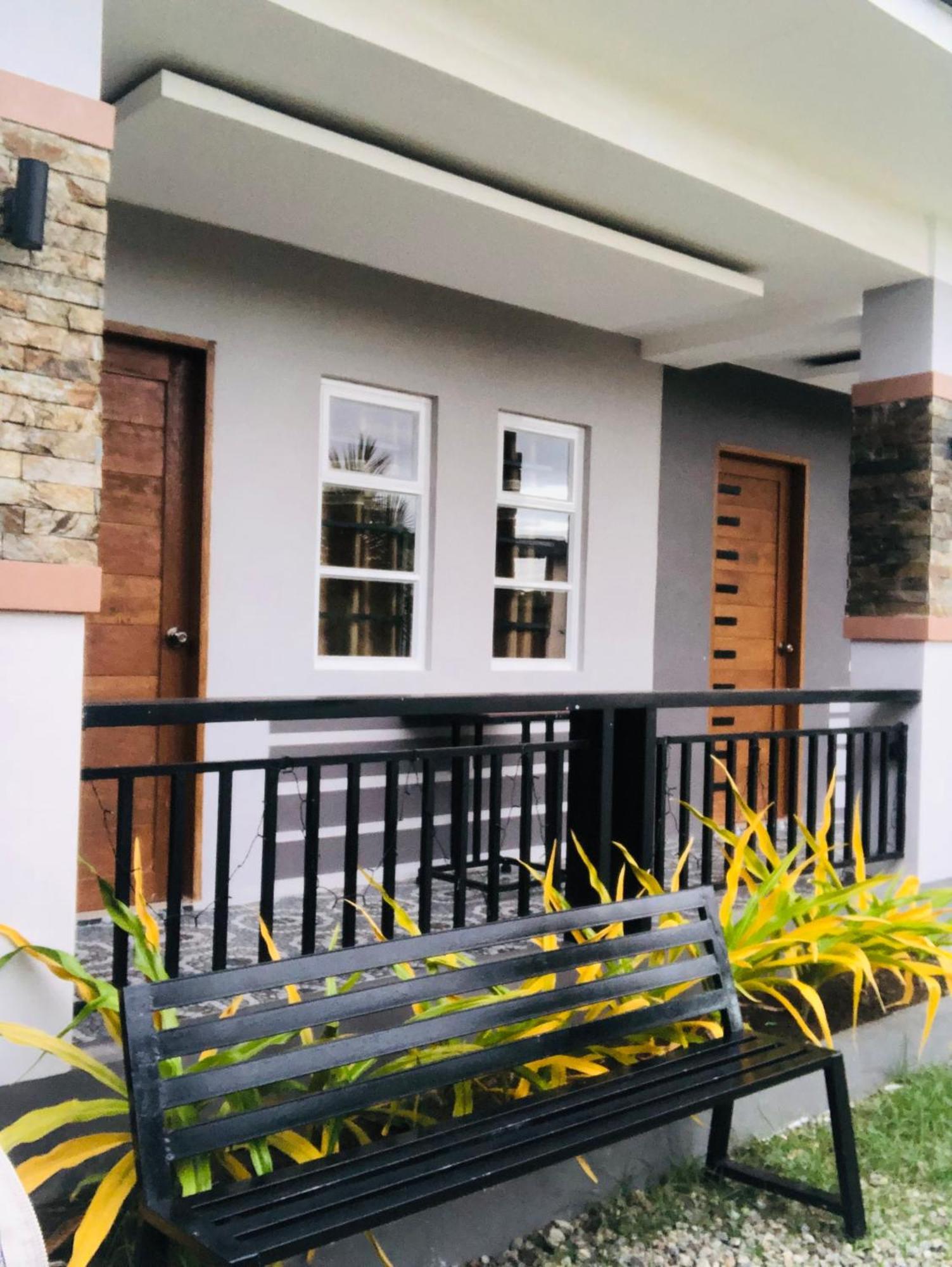 Richville Little Boracay Guest House Calatagan Exterior photo