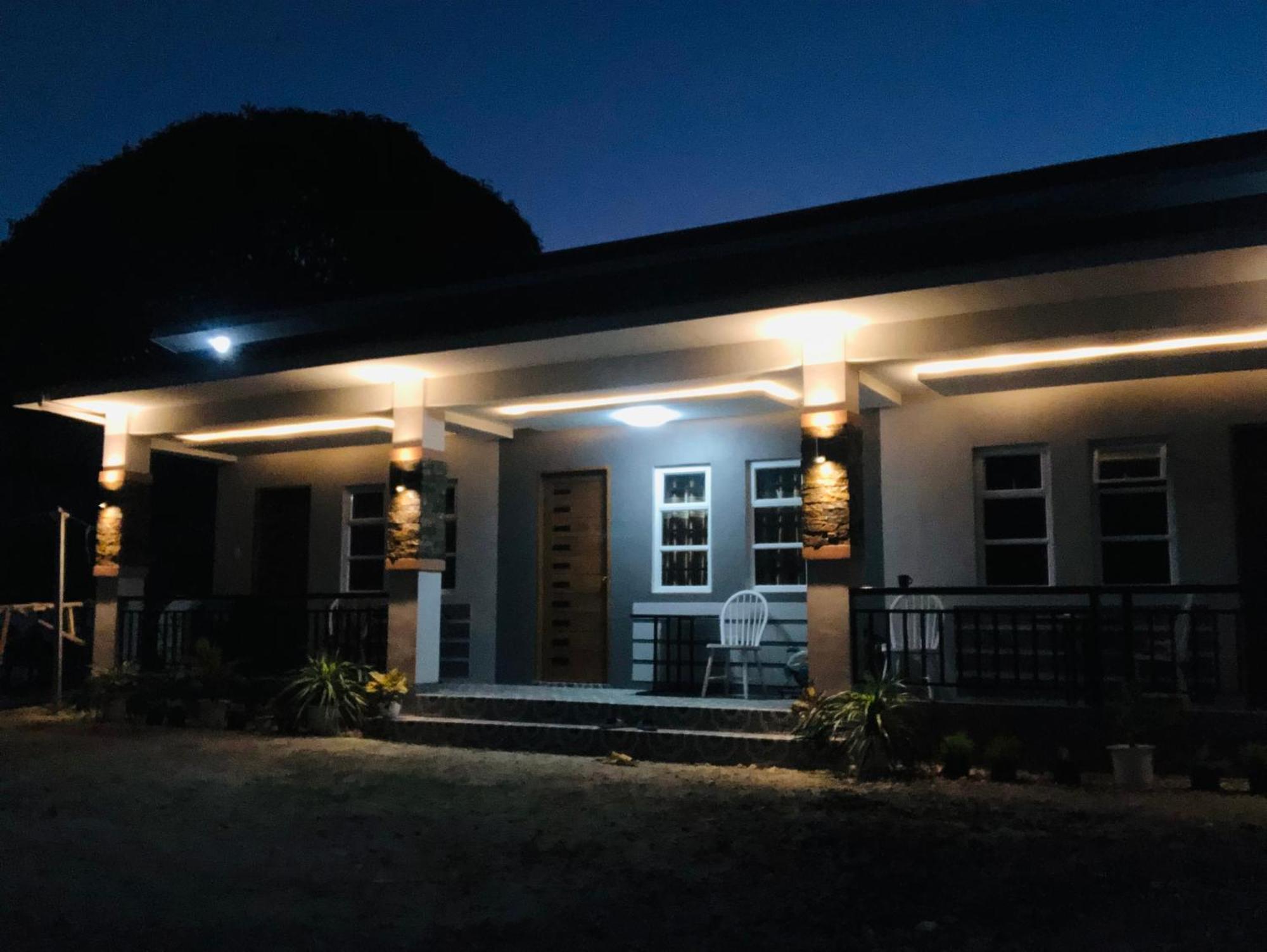 Richville Little Boracay Guest House Calatagan Exterior photo